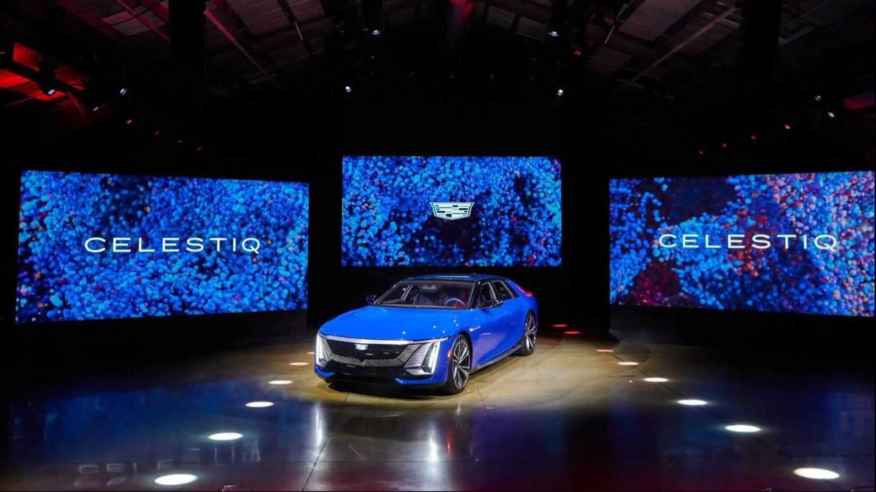 Начальная цена Cadillac Celestiq 2024 будет около $340 000 до кастомизации