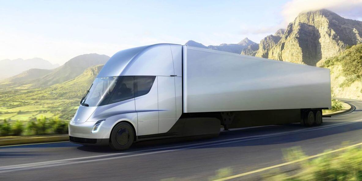 Грузовик Tesla SEMI – реформа рынка грузоперевозок?